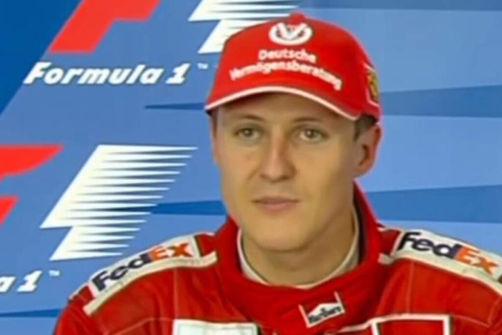 Tutti pazzi per le tute di Schumacher e Senna