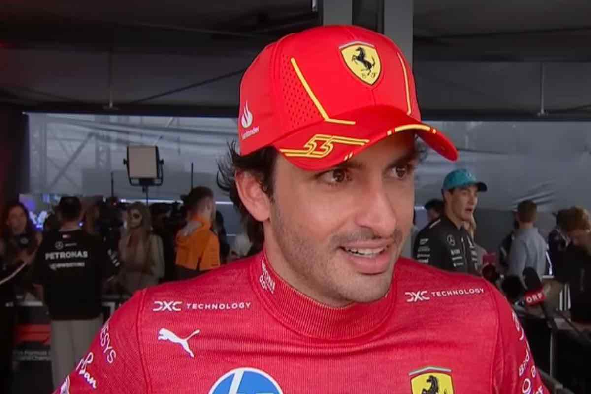 Sainz commuove tutti con il suo messaggio alla Ferrari