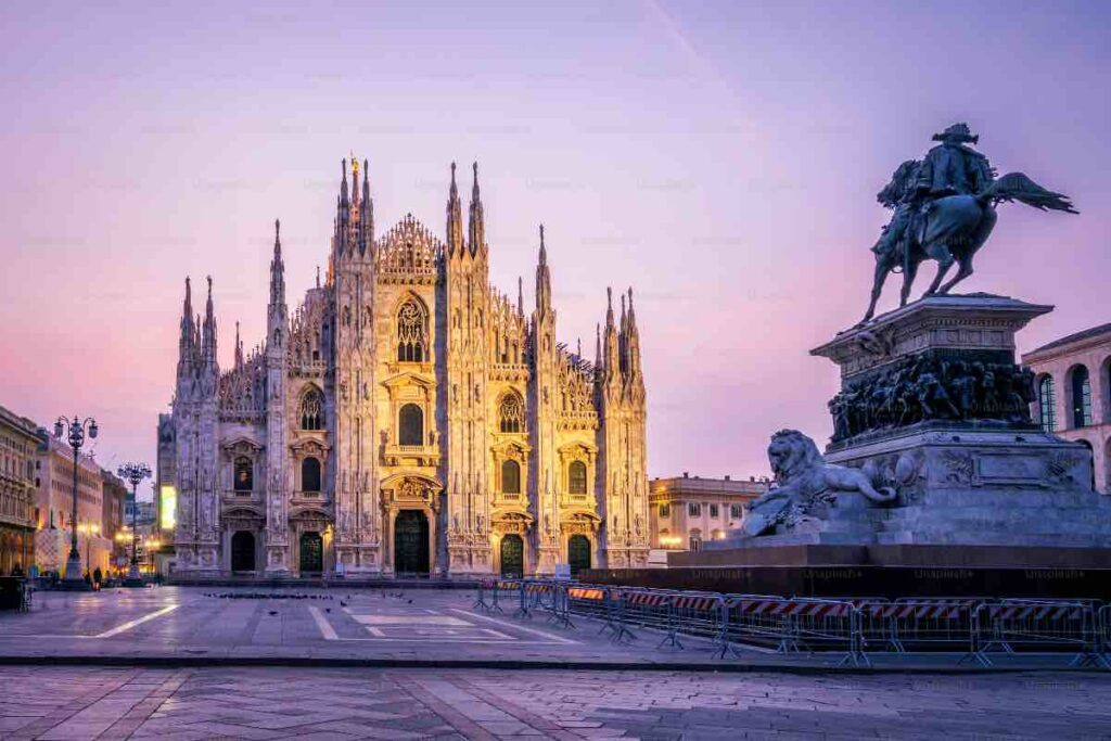 Milano rincari parcheggi