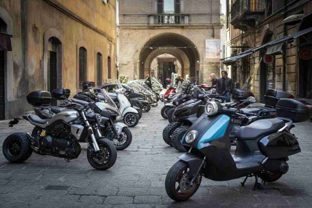 Moto in crisi a gennaio 2025: immatricolazioni in calo del 25% e ciclomotori in difficoltà