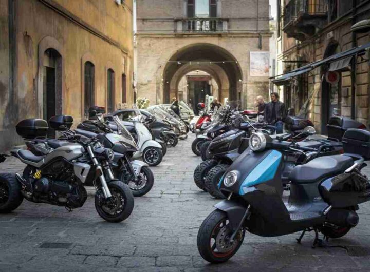 Moto in crisi a gennaio 2025: immatricolazioni in calo del 25% e ciclomotori in difficoltà